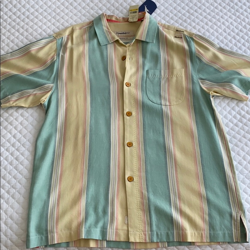 NWT Tommy Bahama button down size M